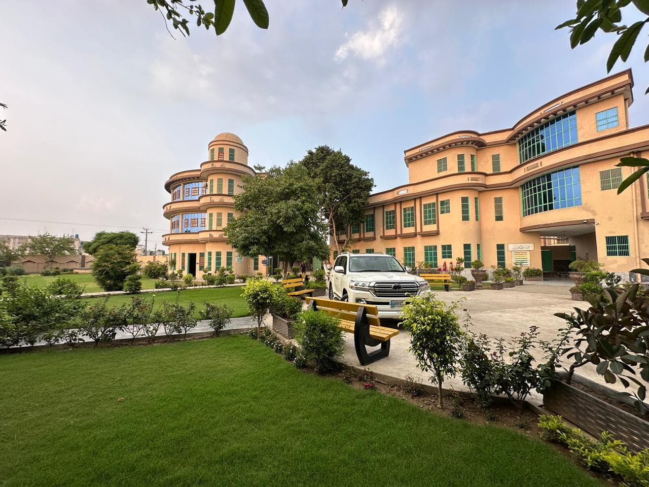 High quality surgical instruments craftsmanship